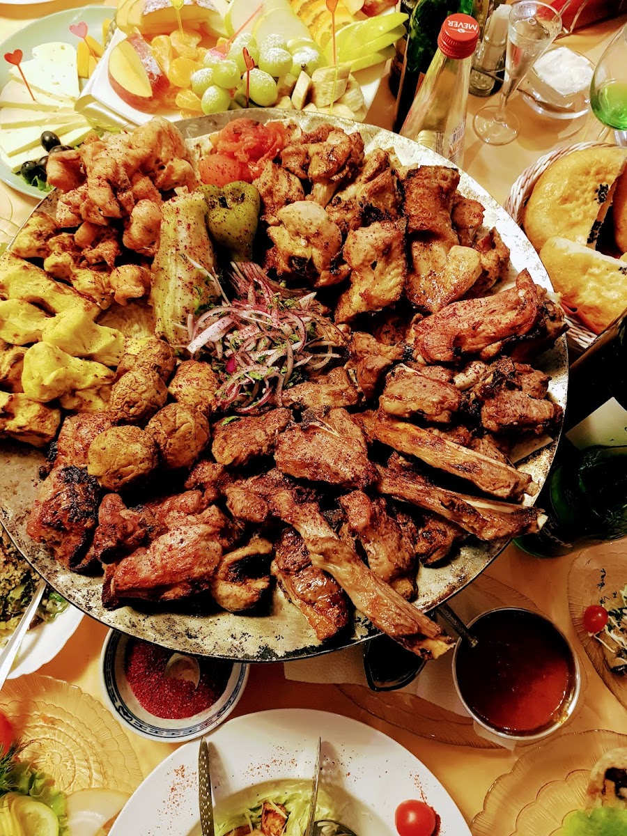 Kal'yannaya Zolotoy Dvorik-4