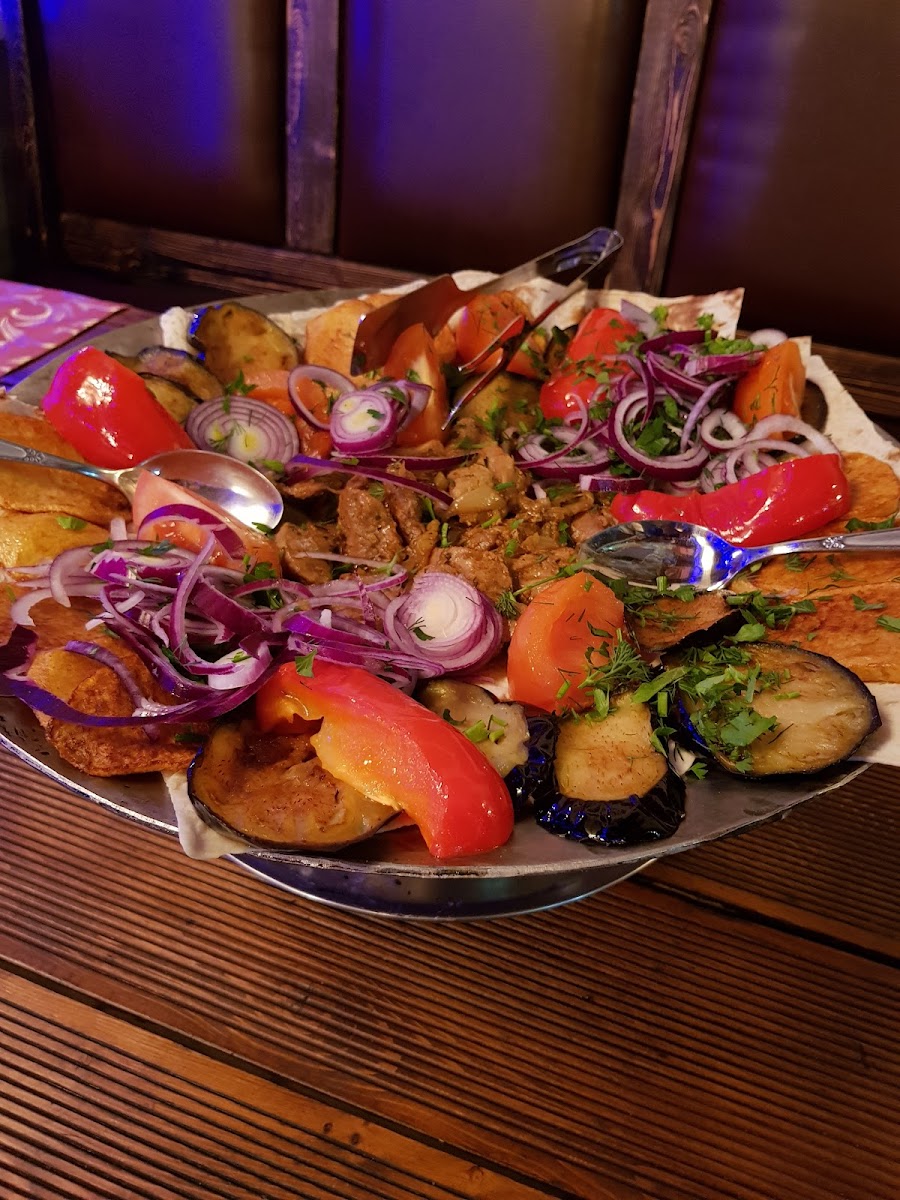 Kal'yannaya Zolotoy Dvorik-7