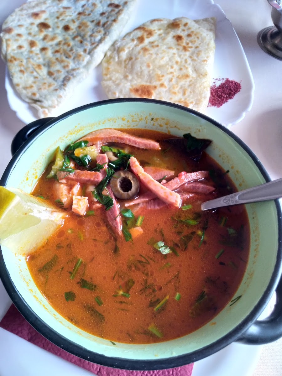 Kal'yannaya Zolotoy Dvorik-8